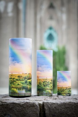 Rainbow Scattering Urn - Large
